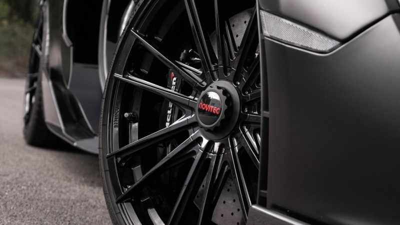 Photo of Novitec Wheel Hub Cap for the Ferrari 12Cilindri Coupe/Spider - Image 6